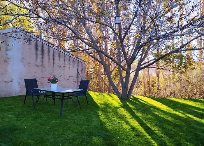 Casas De Aledo Precioso Con Hermosas Vistas Y Jardin