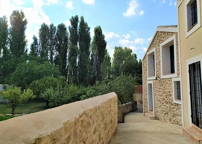 Casas De Aledo Precioso Con Hermosas Vistas Y Jardin La Risca